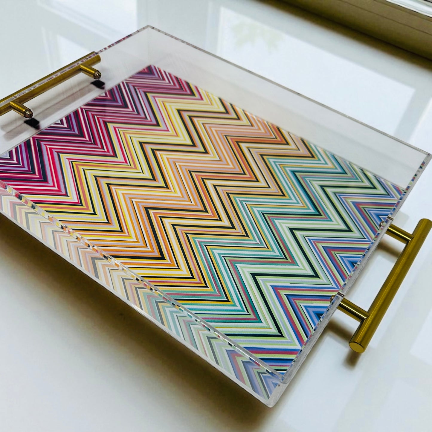 Abstract Zig Acrylic Tray