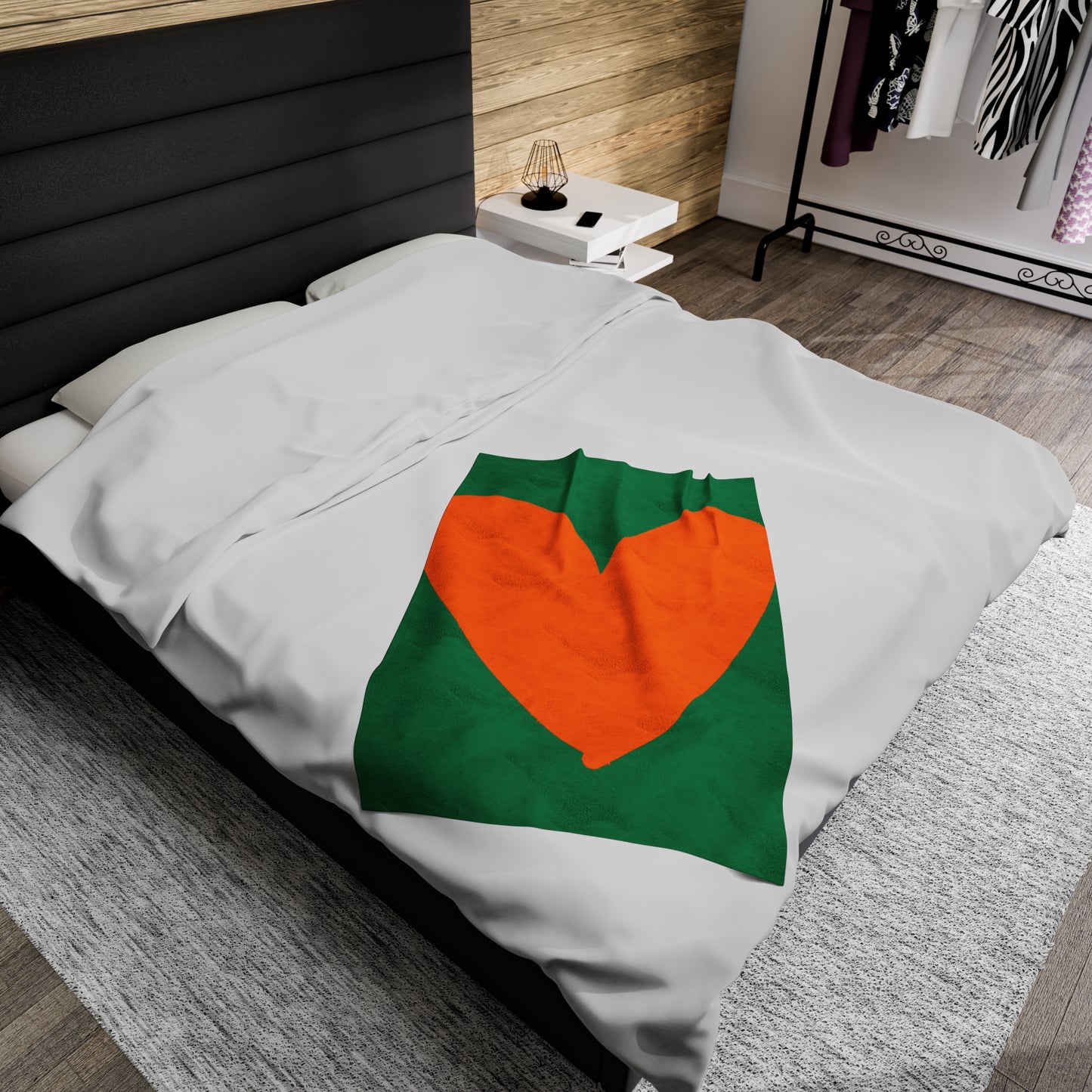 College University Colors Miami Graffiti Heart I Love You Throw Blanket Velveteen Plush Blanket College Dorm Bedroom Decor New Home